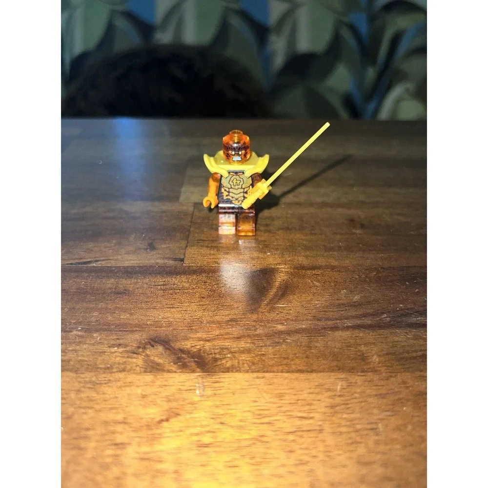 LEGO Marvel Mini-figures Hawkeye Avengers Black Dark Purple ninjango snake